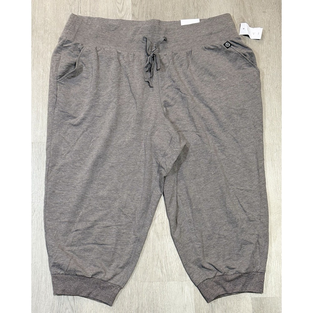 Lane Bryant LIVI Active French Terry Capri Jogger 18/20 Gray Elastic Waist NEW - Picture 1 of 9